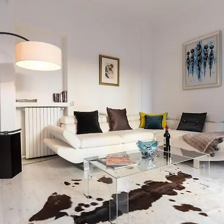 Apartment Modern 2-bed Pedestrian Rue Hoche With Ac & Balcony Cannes